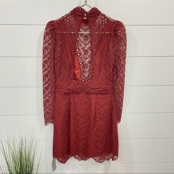 Revolve NWT Saylor Celia Dress in Russet Size S - Picture 8 of 13